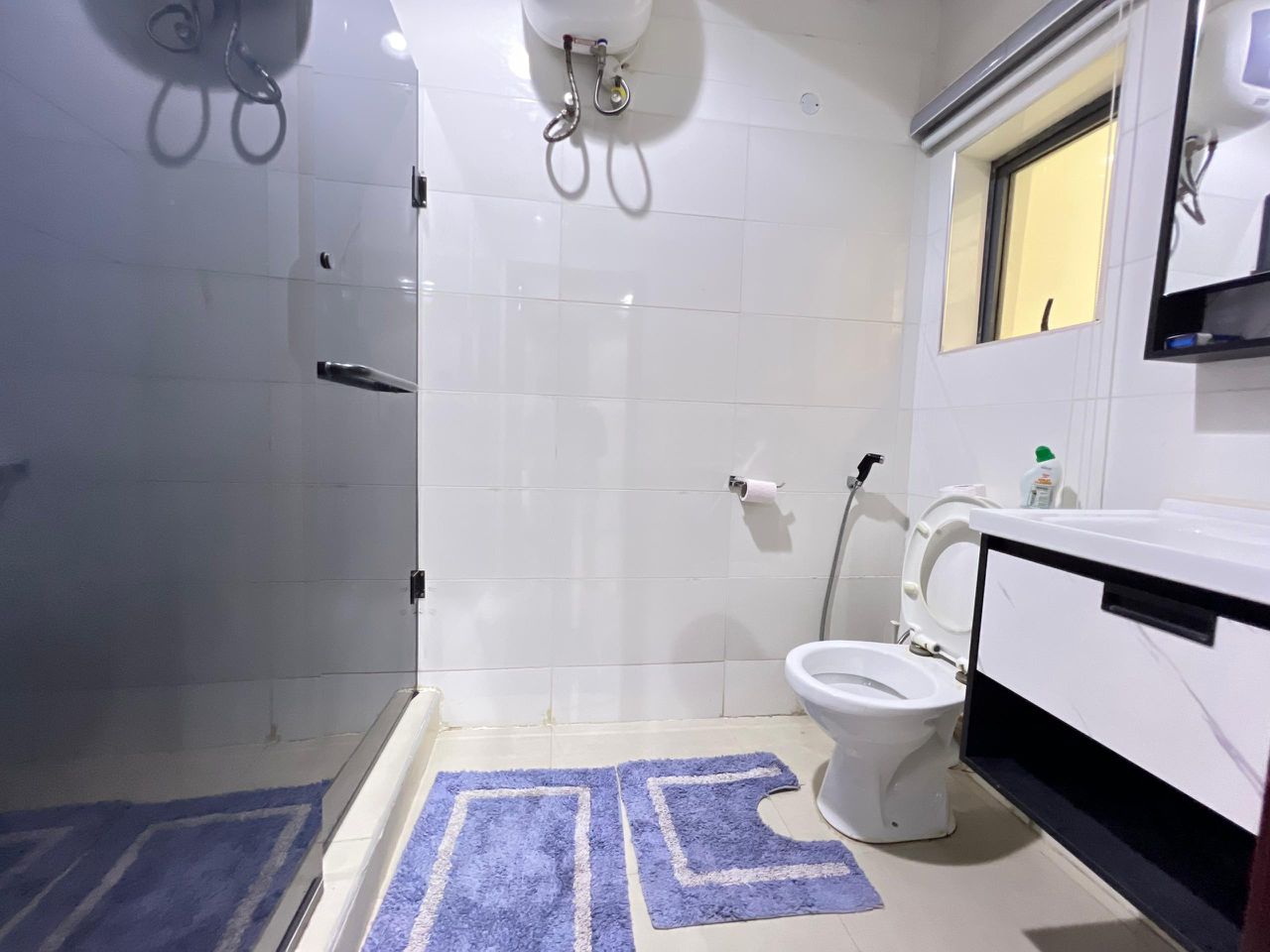 Spacious luxury 2-bedroom apartment – Nomsify